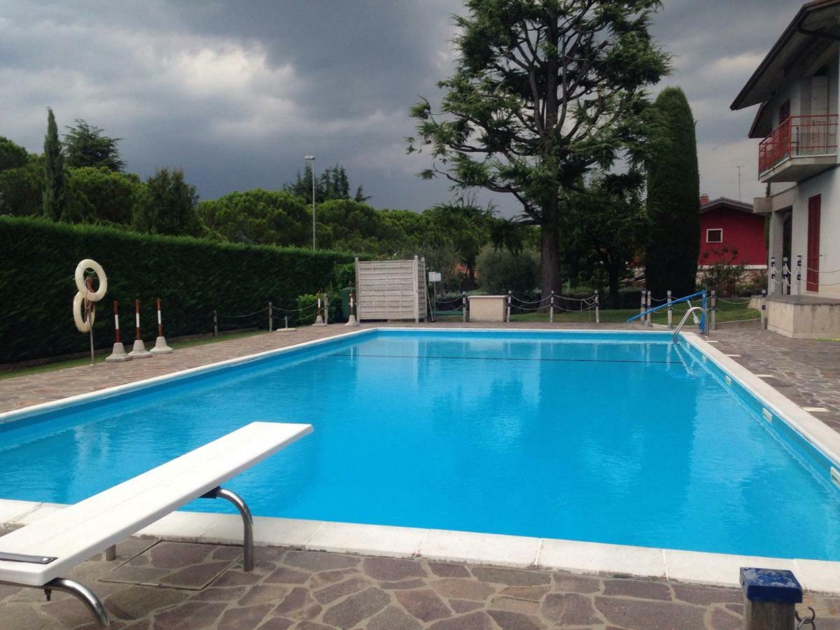 Residence Degli Ulivi Sirmione Zewnętrze zdjęcie